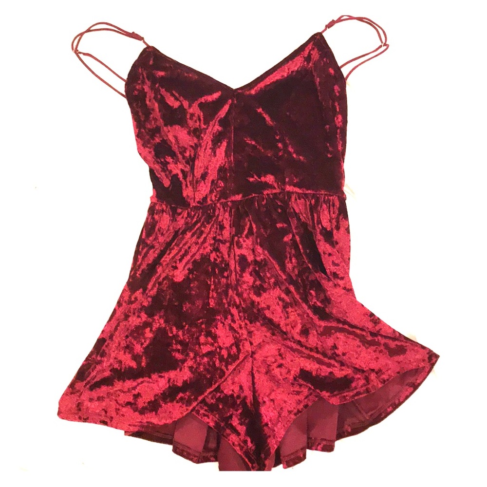 velvet romper - Picture 1 of 2